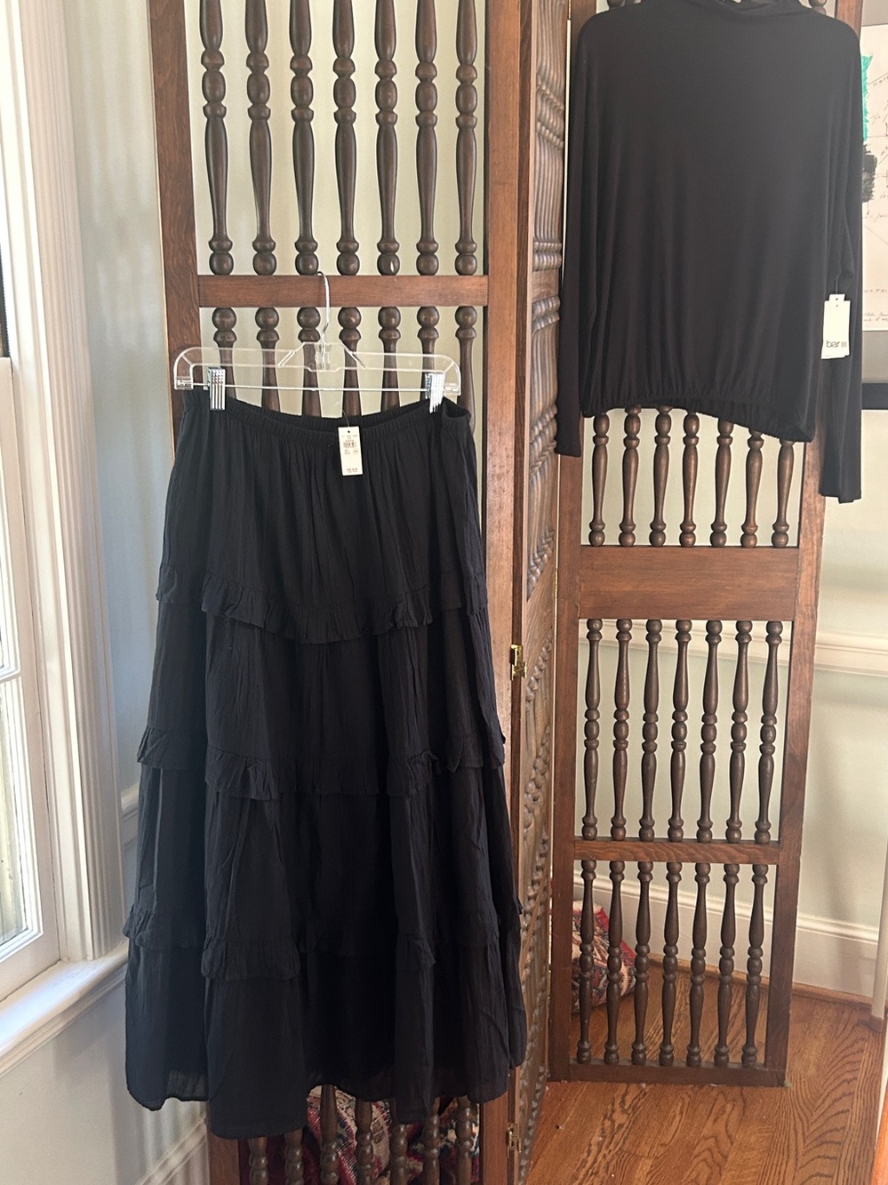 American Eagle Outfitters Black Tiered Maxi Skirt New With Tags Size Large NEW!
